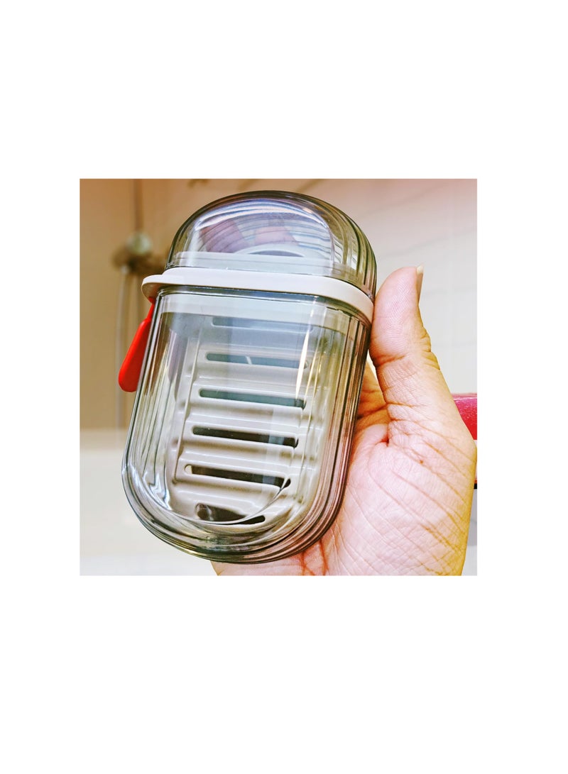 A practical and leak-proof soap dish suitable for travel and for drying soap in bathrooms and gyms. - Image 4